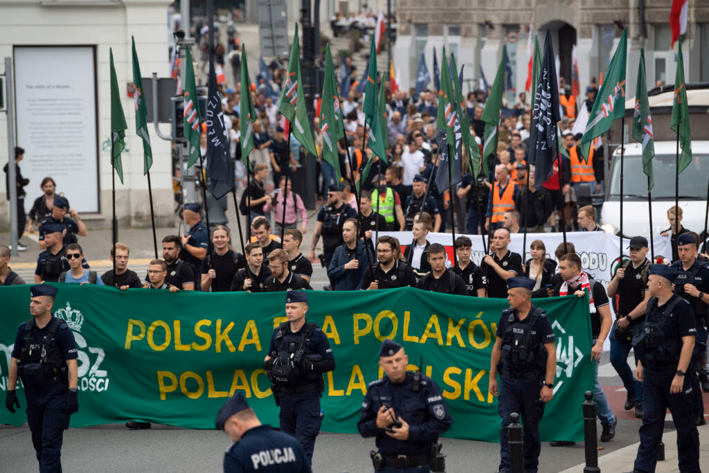 Polska dla Polaków, Polacy dla Polski